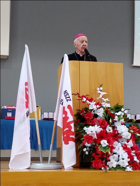 Słowo do zebranych - J.E. Arcybiskup-Senior dr Edmund Piszcz